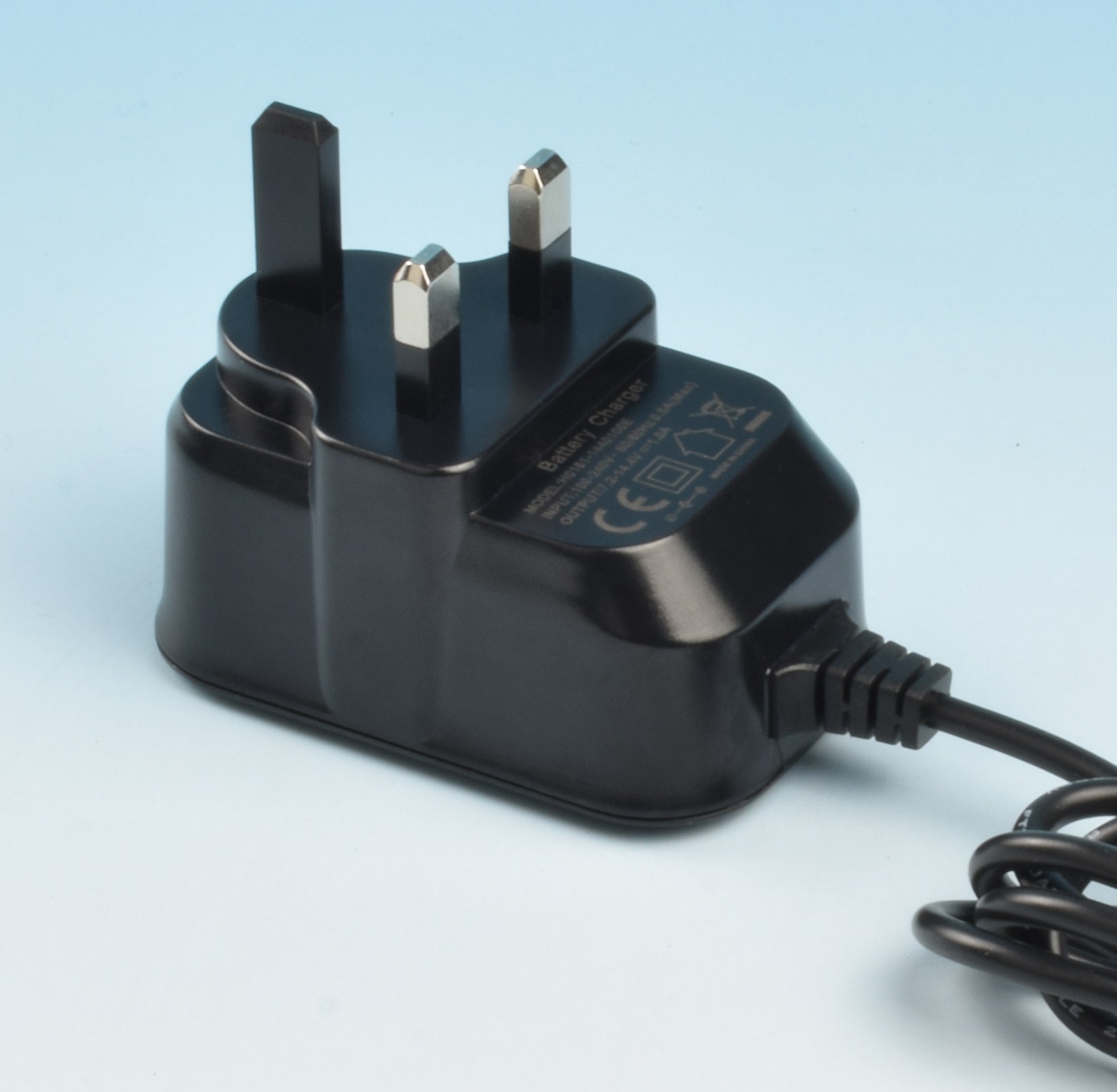 16.8W British battery charger
